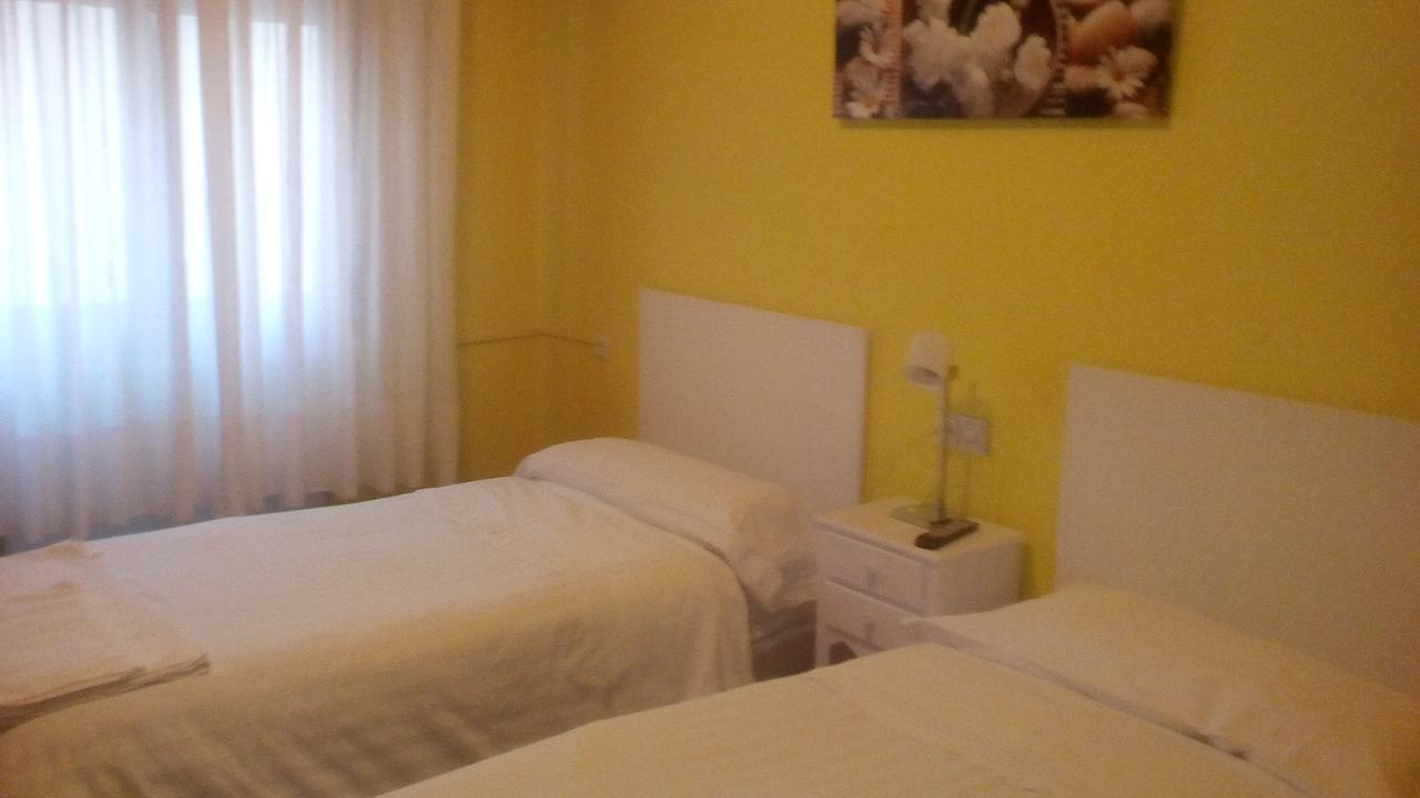 Pension Room Pamplona Exterior foto