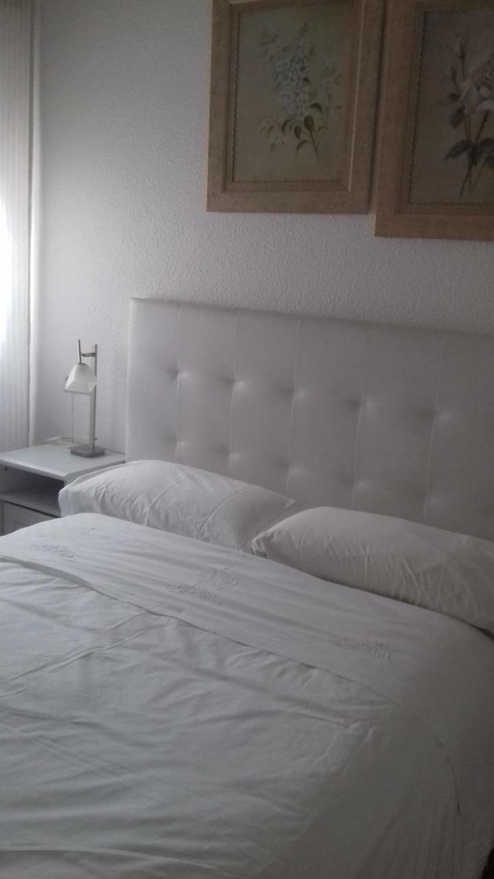 Pension Room Pamplona Zimmer foto