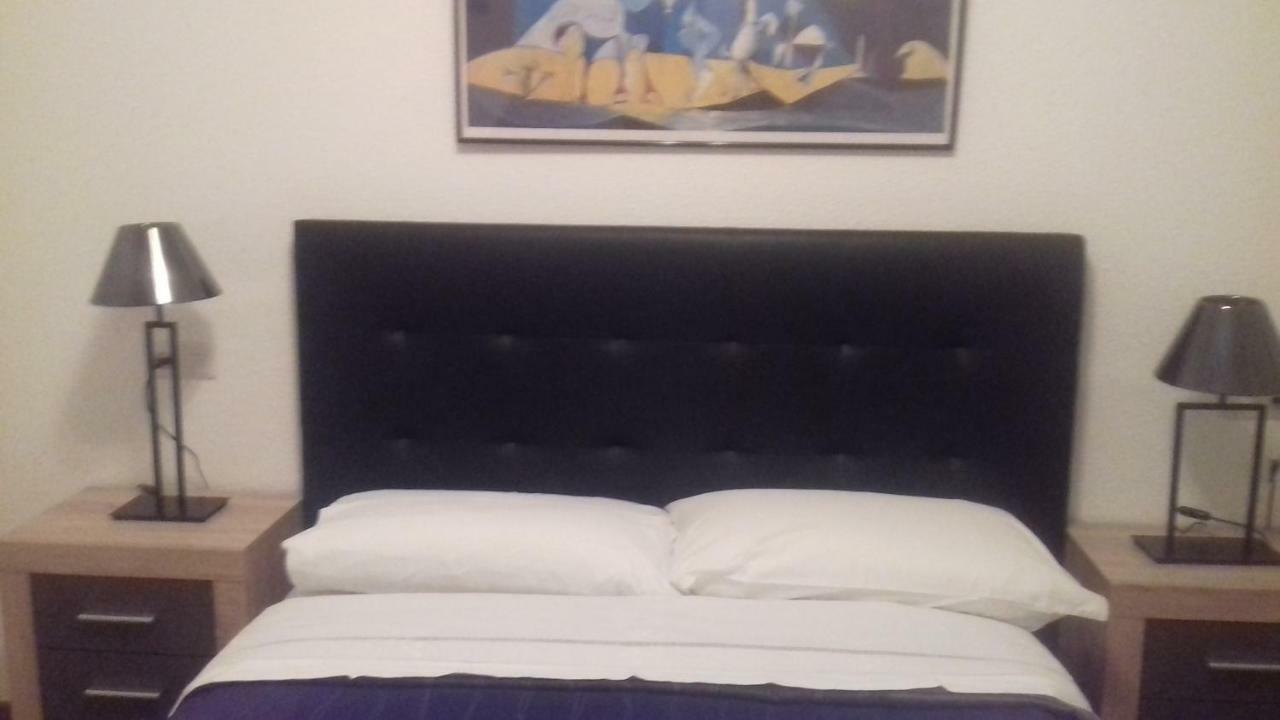 Pension Room Pamplona Zimmer foto
